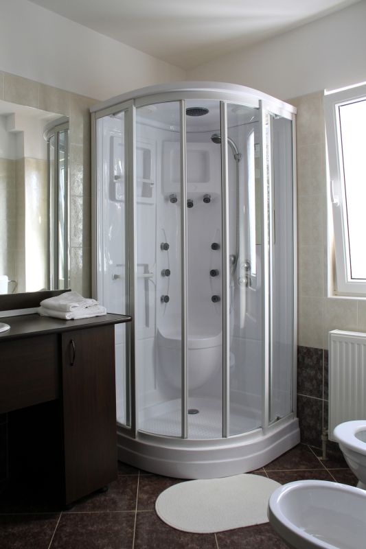 Cost of Shower Installation in Wimauma, FL